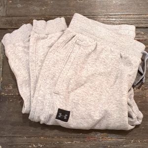 Under Armour Cold Gear Fleece Jogger Large. Like new